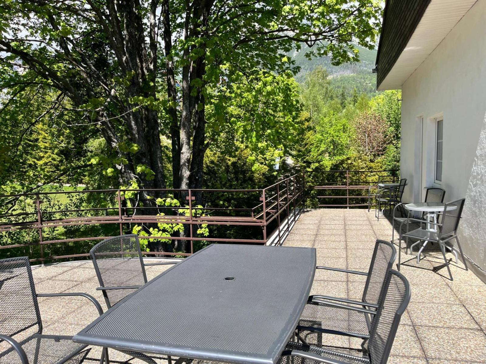 Penzion Villa Gerlach Vysoke Tatry Exterior photo